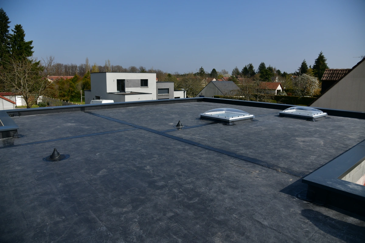 Flat / Membrane Roof